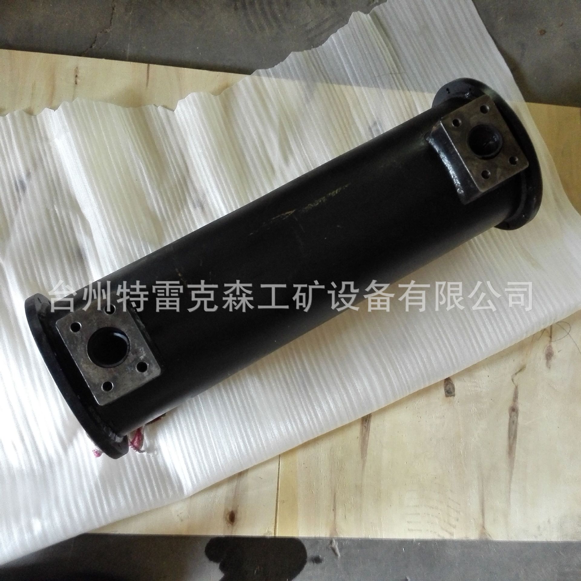 供应特雷克斯原厂矿车配件 terex parts tr60油冷器15231546
