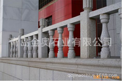 供应花瓶柱 花瓶栏杆 石材栏杆 各种花瓶柱石材