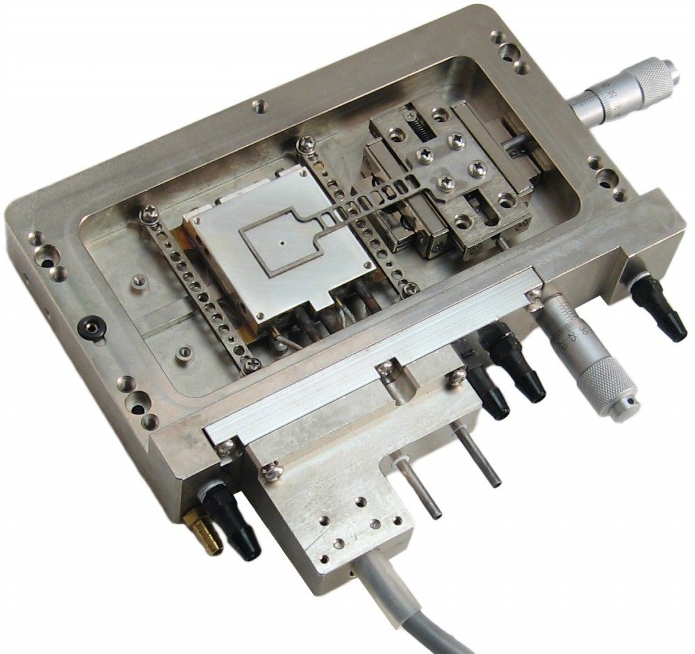 HCS622GXY-Inside [原始大小]