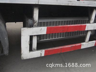 陕汽畜禽运输车SX5316CCQ4V456的图片1