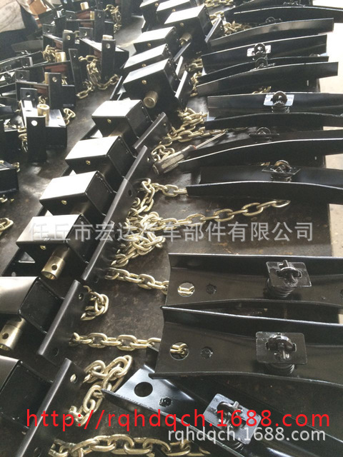 其他车身及附件 原厂福田时代金刚配件 备胎升降器总成 备胎紧固器总高清图片