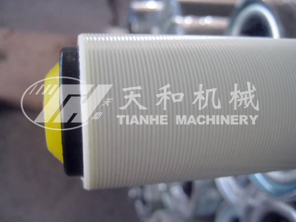 20150103 无动力聚氨酯辊筒 27-83 KB