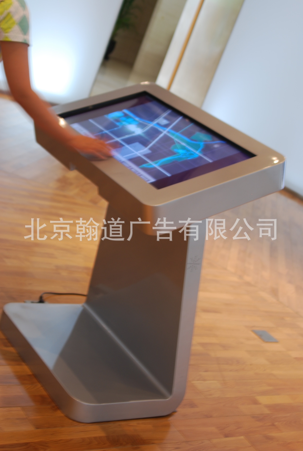 触摸屏导示系统 触屏指引系统 数字标识系统