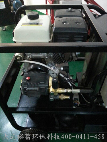 凱爾樂燃油型電機(jī)驅(qū)動(dòng)高壓熱水清洗機(jī)