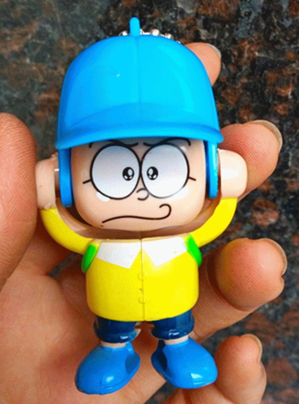 地摊热卖变脸娃娃 樱桃小丸子 小挂件 2元店 赠品 玩具 晴天小猪