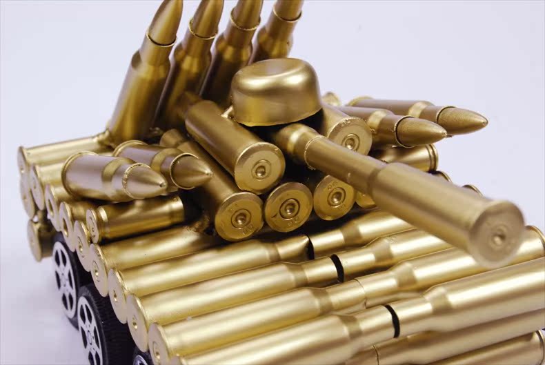 厂家直销 子弹壳 炮弹壳 工艺品艺术品装饰品纪念品六轮坦克