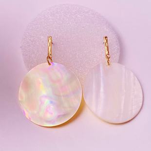 White  Round MOP earring 僰ɫAؐh