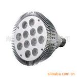 ��Ӧ12W����par�ƣ�����100�߰׳��