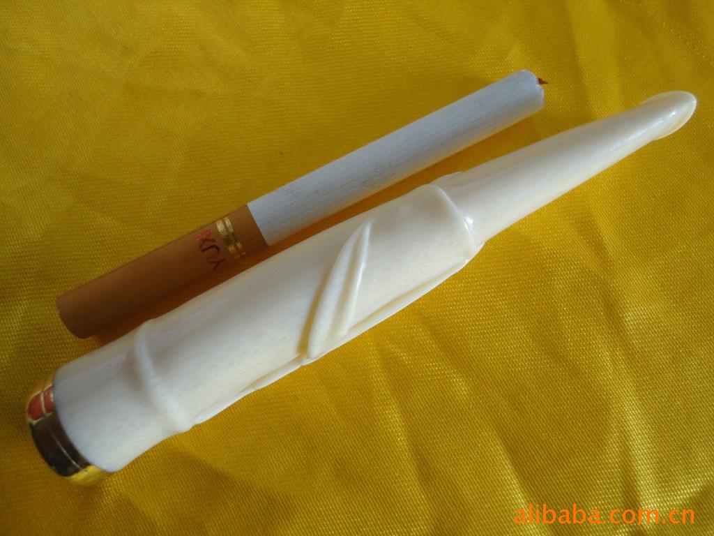 爱妻海柳烟嘴*极品海象牙精雕*花草动物*铜平