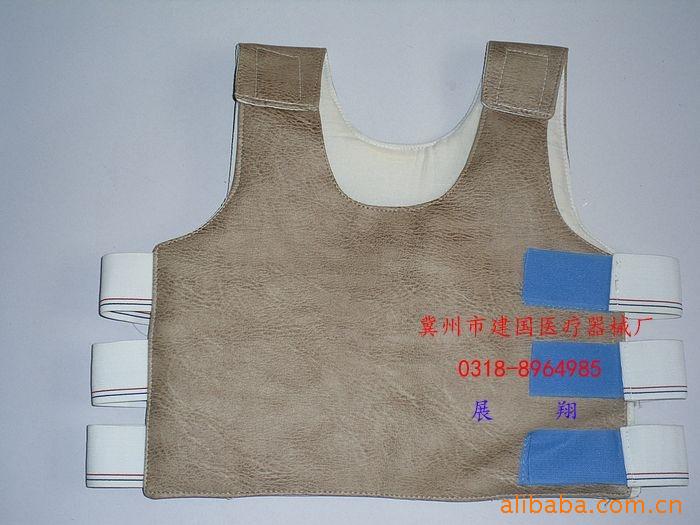 革麵胸帶