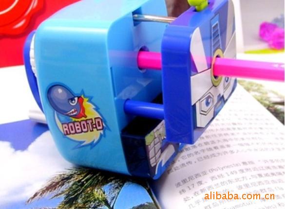 机 型号:0672 规格:87*56*85mm 外箱尺寸:49*29*30cm 颜色选择:蓝鹰