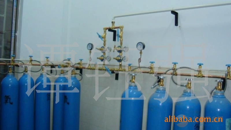 【厂家直供)定制多款配置氧气气体汇流排】价格,厂家,图片,其他石化设备,丹阳市昆仑工业气体设备厂-马可波罗网