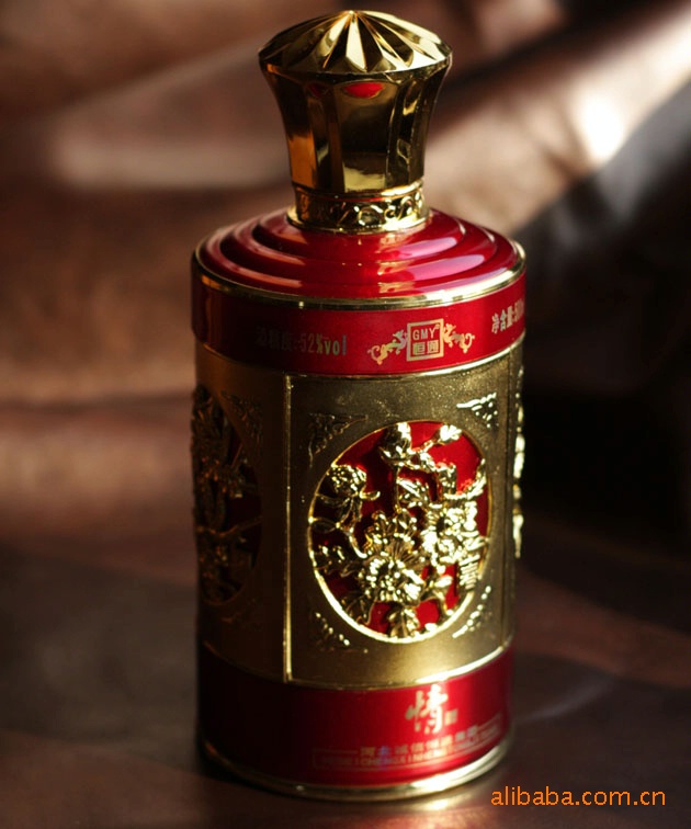 八骏马包装,专业打造酒类包装第一品牌!