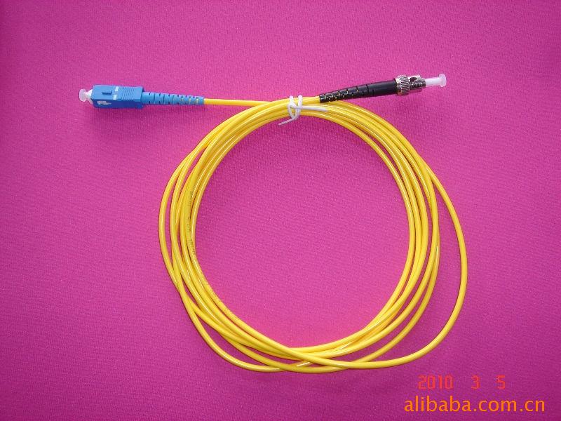 fcscst单多模3米光纤活动连接器