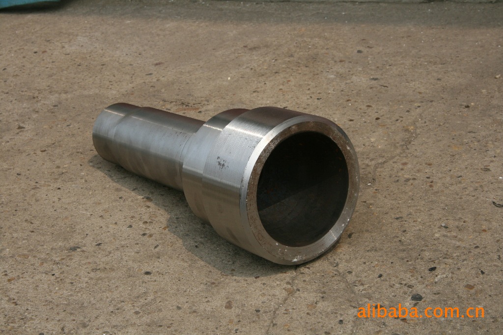 厂家低价供应半轴套管