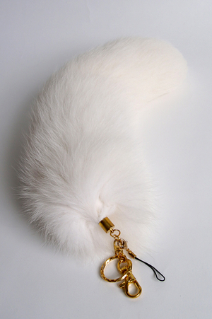 供应韩版狐狸尾钥匙扣/狐狸尾包包挂件批发采购