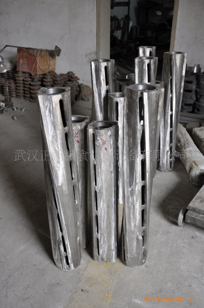 专业生产各种规格型号的大米不锈钢抛光辊,钢件抛光辊等