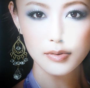 2665 传闻中的七公主罗美七宫廷复古 水滴耳环 2.25,2.20元/对