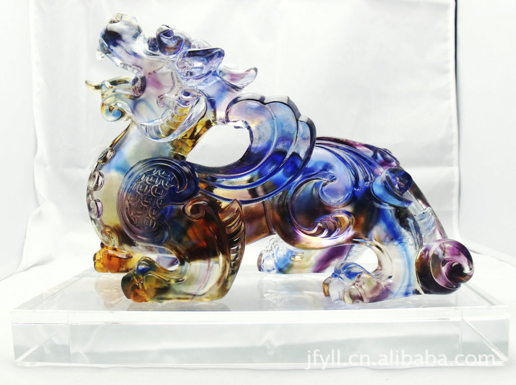 琉璃佛像工艺的历史变迁与现代魅力