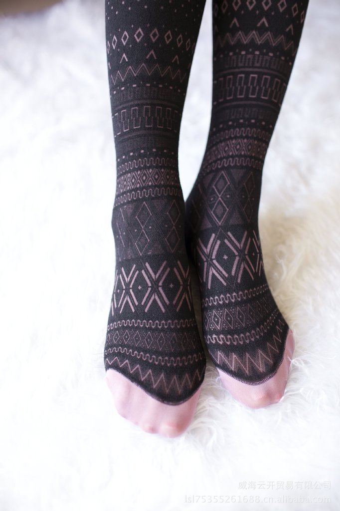[供应]批发韩国进口袜子 es ph-2复古镂空彩袜 春夏款丝袜(图)