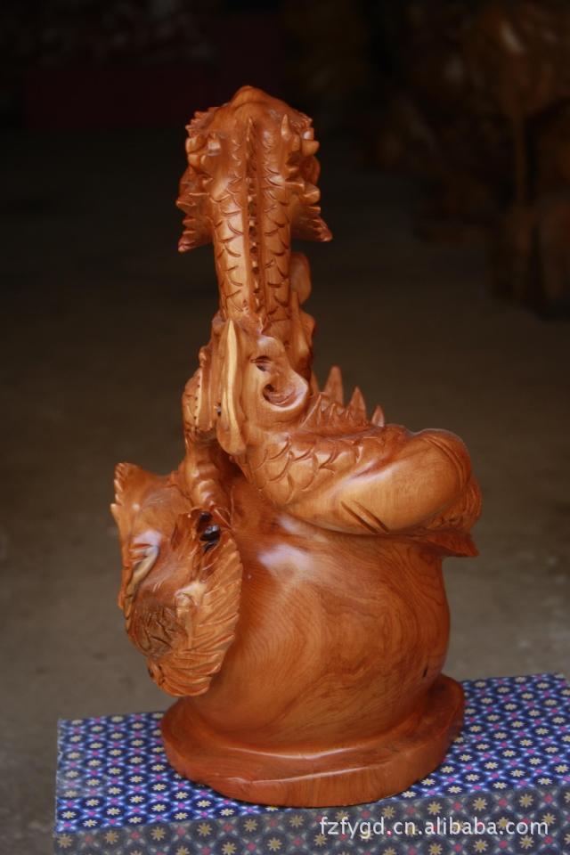佛缘木雕 红豆杉雕刻工艺品十二生肖龙年创意礼品装饰摆件3038