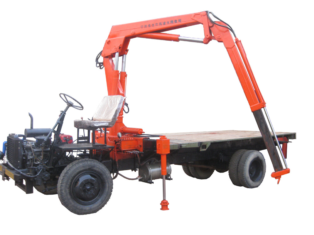 4吨折叠臂载货型吊车