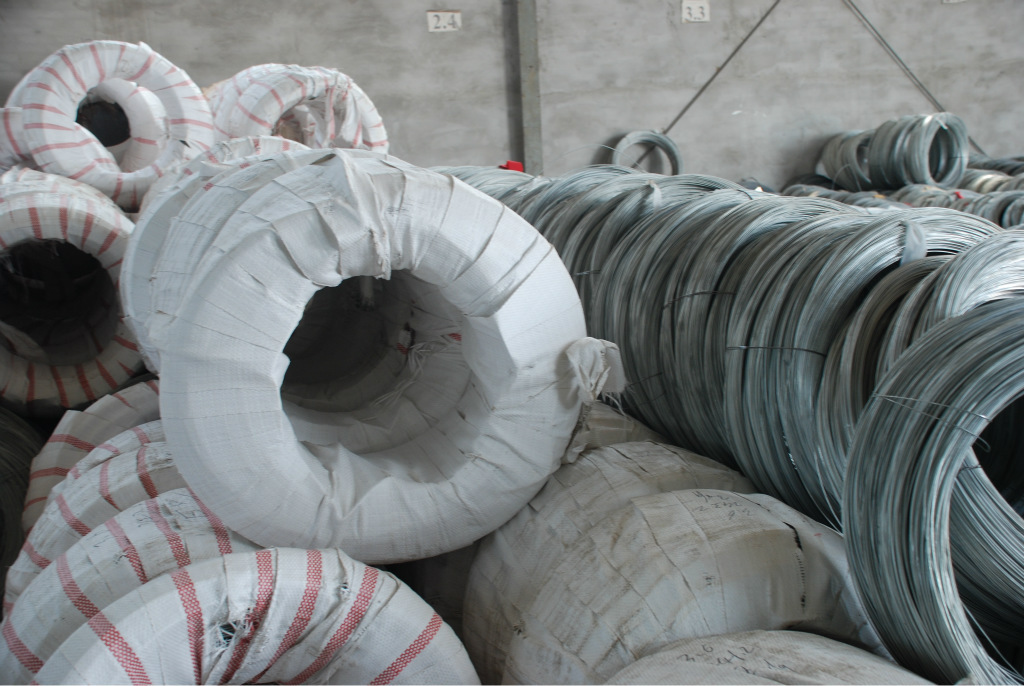 2mm-4.0mm热镀锌钢丝,大棚钢丝,建筑用钢丝