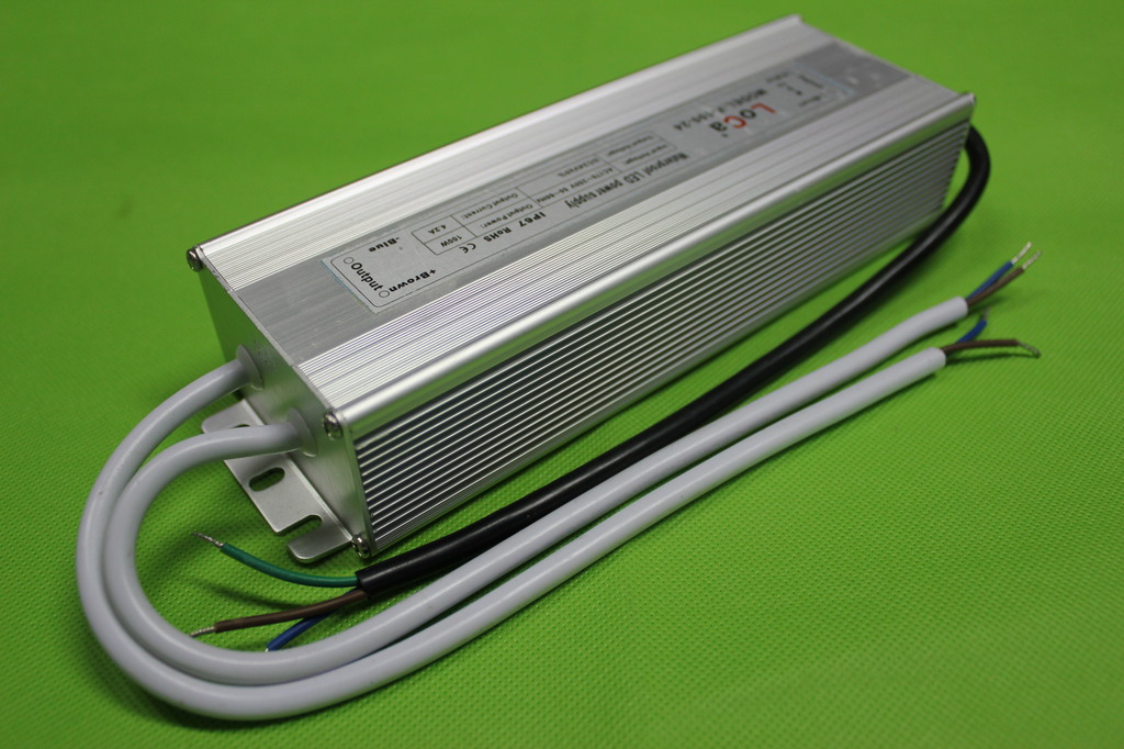 供應內蒙古100w-12v-8.5a-led防水開關電源,室外燈箱專用