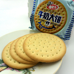 休闲食品零食米老头牛奶大饼 脆饼干 特价250g批发团购