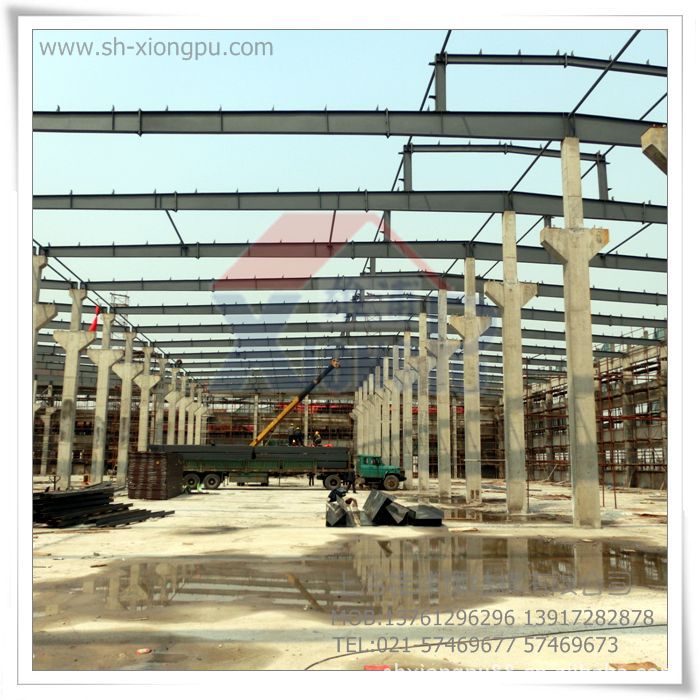 大跨度钢结构带气楼2