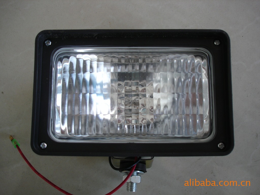 灯 &nbsp;&nbsp;&nbsp; 本产品广泛应用于铲车,叉车,挖机工程车灯照明