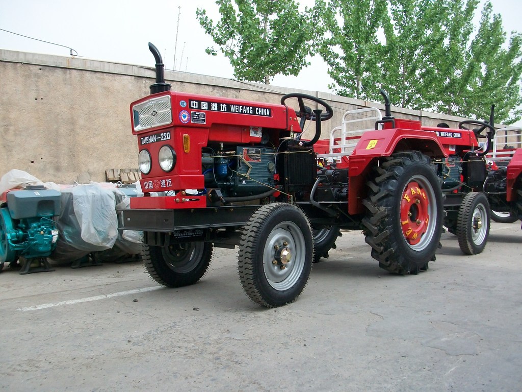 潍坊拖拉机厂批发小马力农用单缸24马力拖拉机