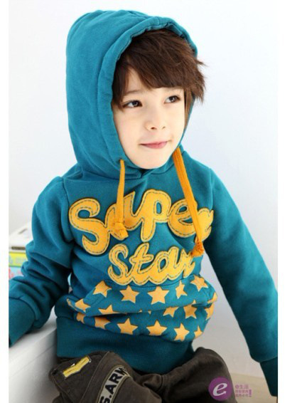 混血小模特星星卫衣2色爆款时尚带帽男宝宝运动休闲装