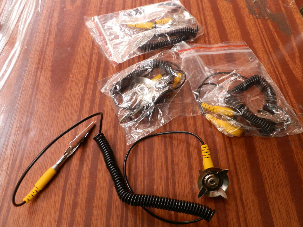 防静电扣 防静电线配扣 流水线配件 防静电系列工具 接地线插座