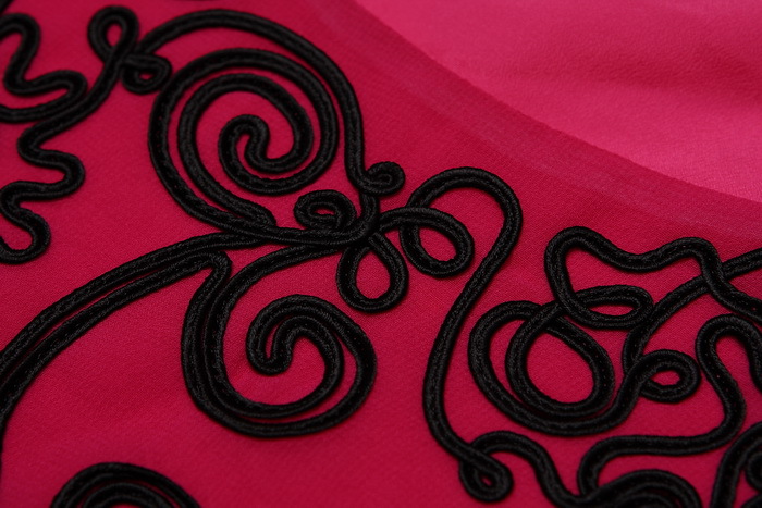 手摇花绣花连衣裙 圆领短袖古典女装 韵味十足 现货直销热卖 2012