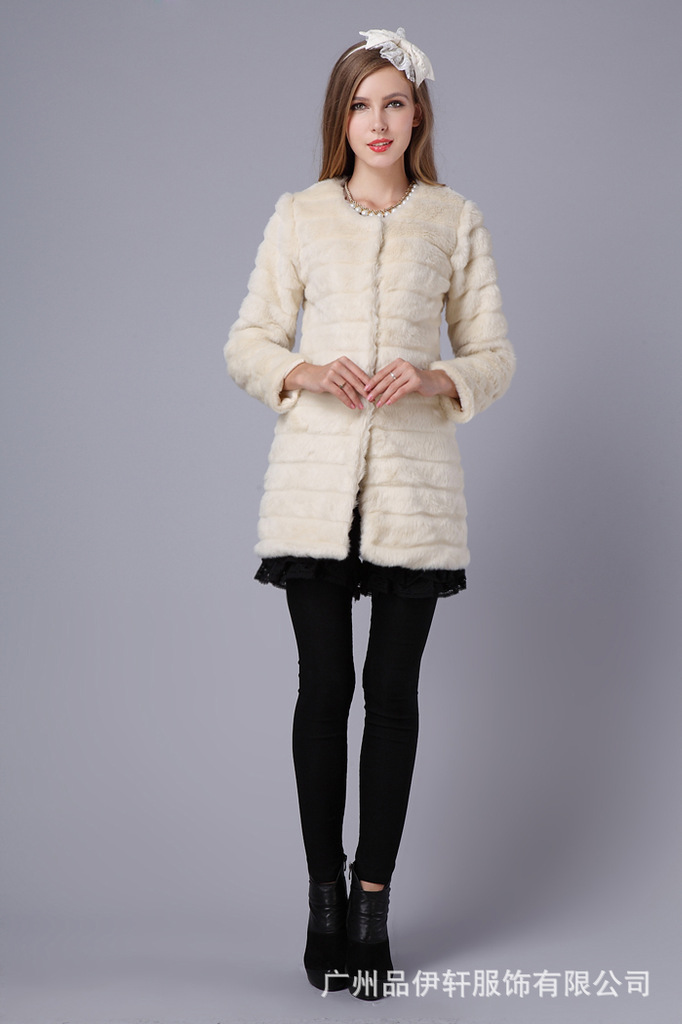 2012秋冬女装新款 韩版纯色毛毛女装外