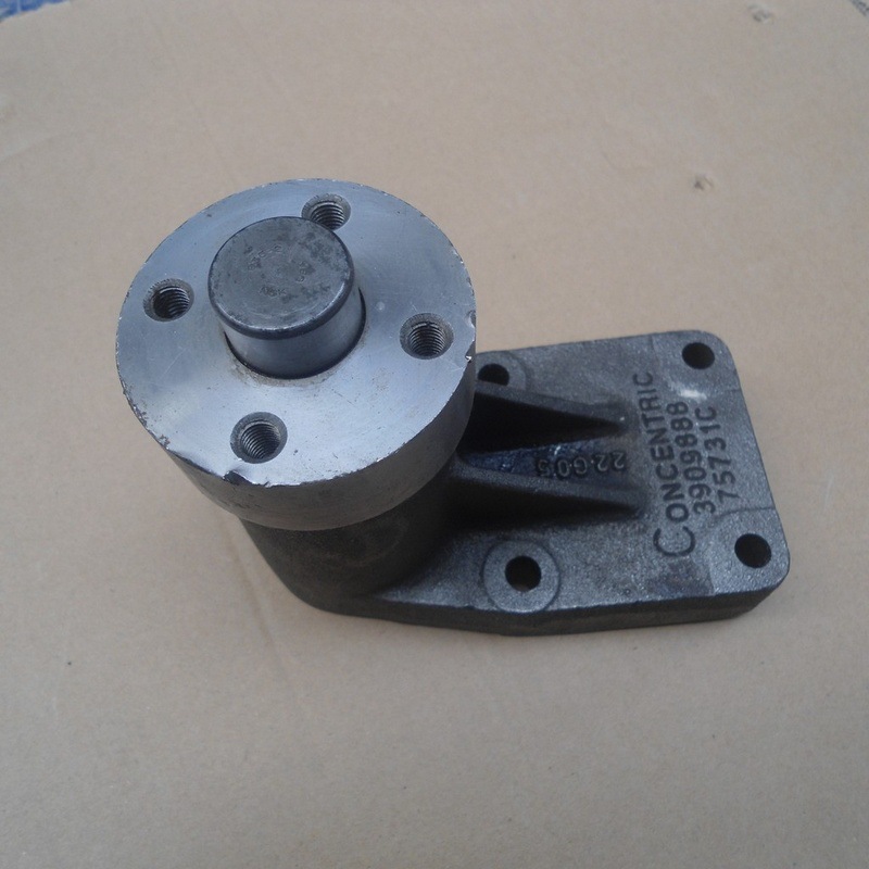 东风康明斯发动机b系列风扇支架3909888/汽车配件/十堰汽配城翔诺