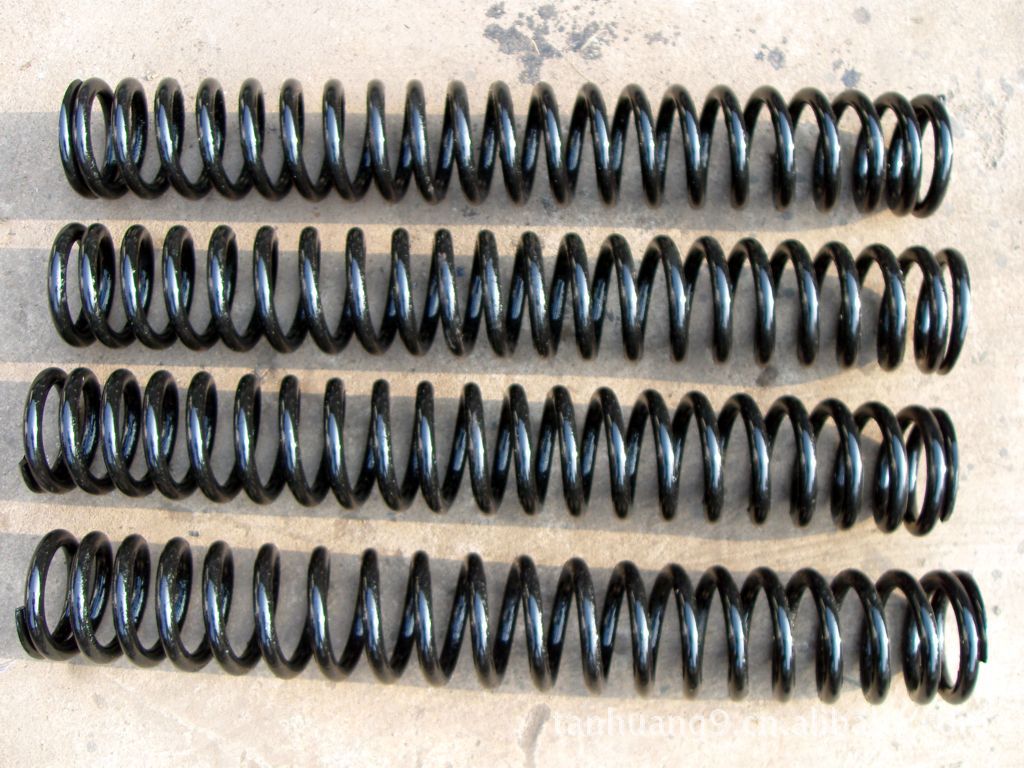 山东济宁生产供应五金大弹簧,长条形压缩弹簧,不锈钢大型弹簧价格