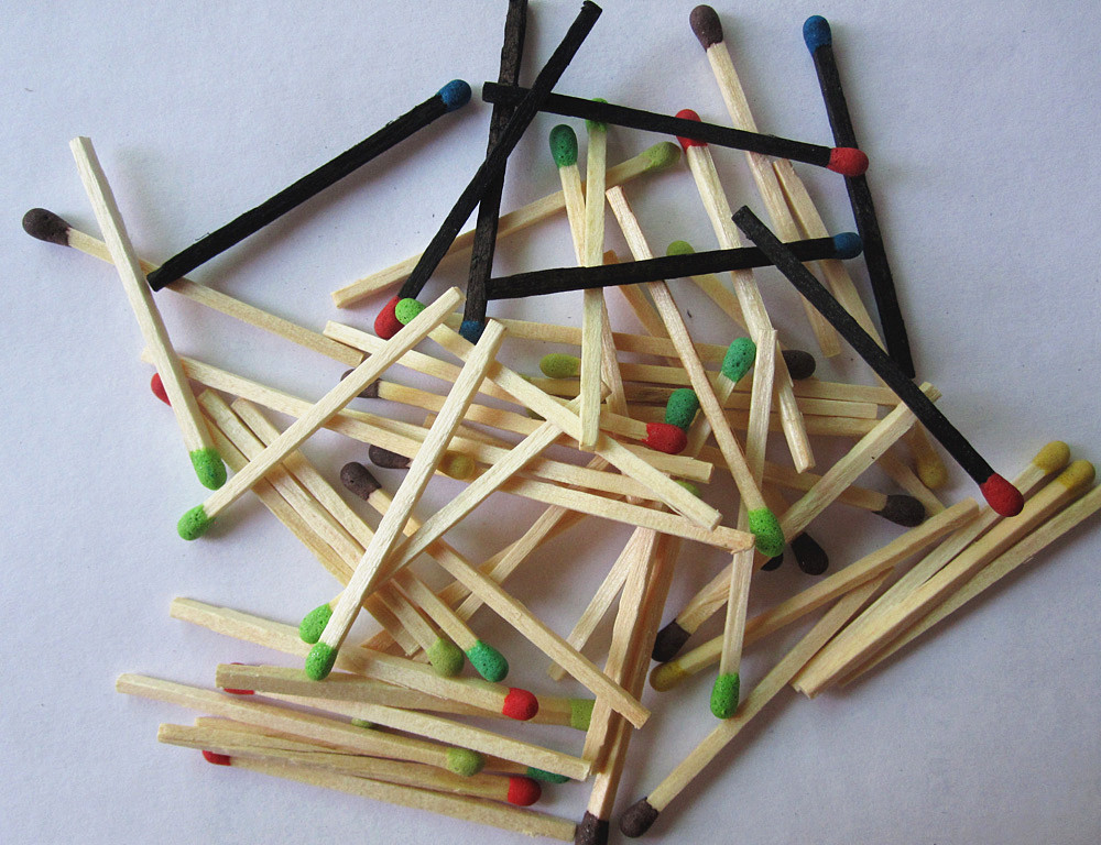 火柴梗安全火柴彩色火柴棒火柴梗彩色头可定做厂家