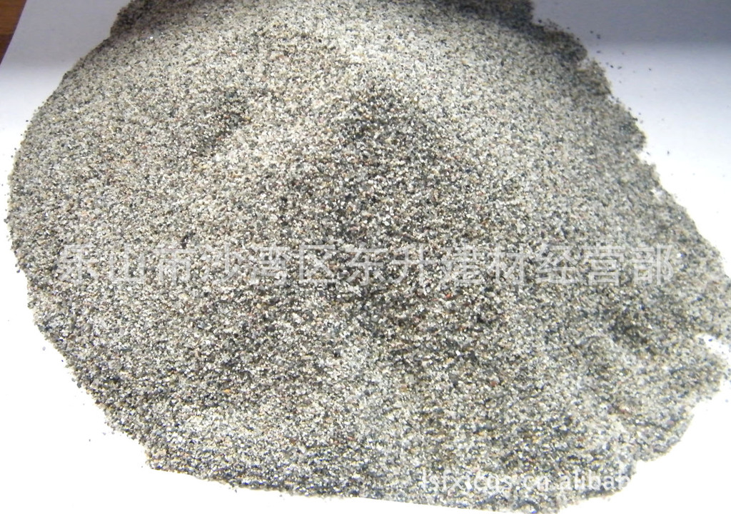 大量供应乐山大渡河精制烘干河砂适用于保温防水喷砂除锈行业