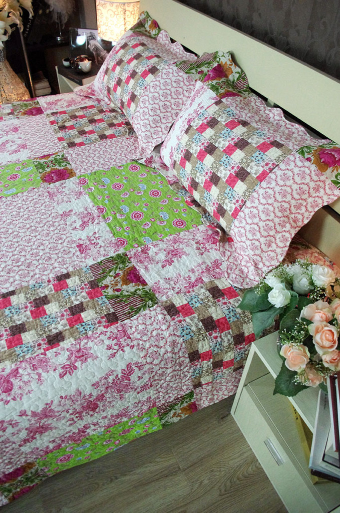 厂家出售 田园仿拼布风格耐脏色纯棉绗缝被床单床盖凉被三件套