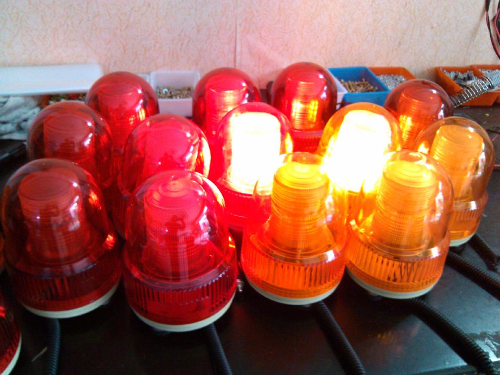 浙江温州校车标识灯 校车信号灯 频闪爆闪灯 弹头型校车标示灯价格