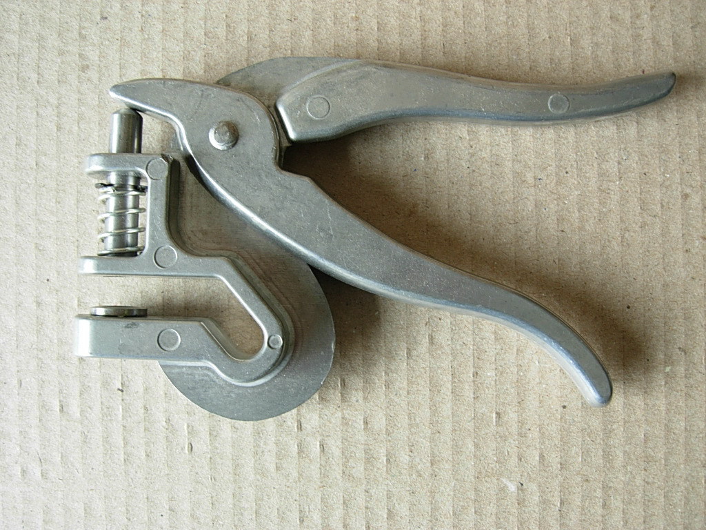 耳洞钳 猪用耳洞钳 耳钳 钳子图片_1