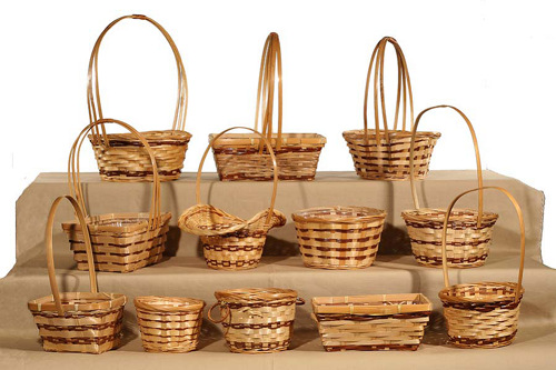 我司专业生产竹,木,草,藤,芒,铁丝等编织品,欢迎来来咨询.