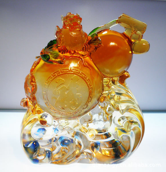 琉璃工艺品：传统艺术与现代生活的完美融合