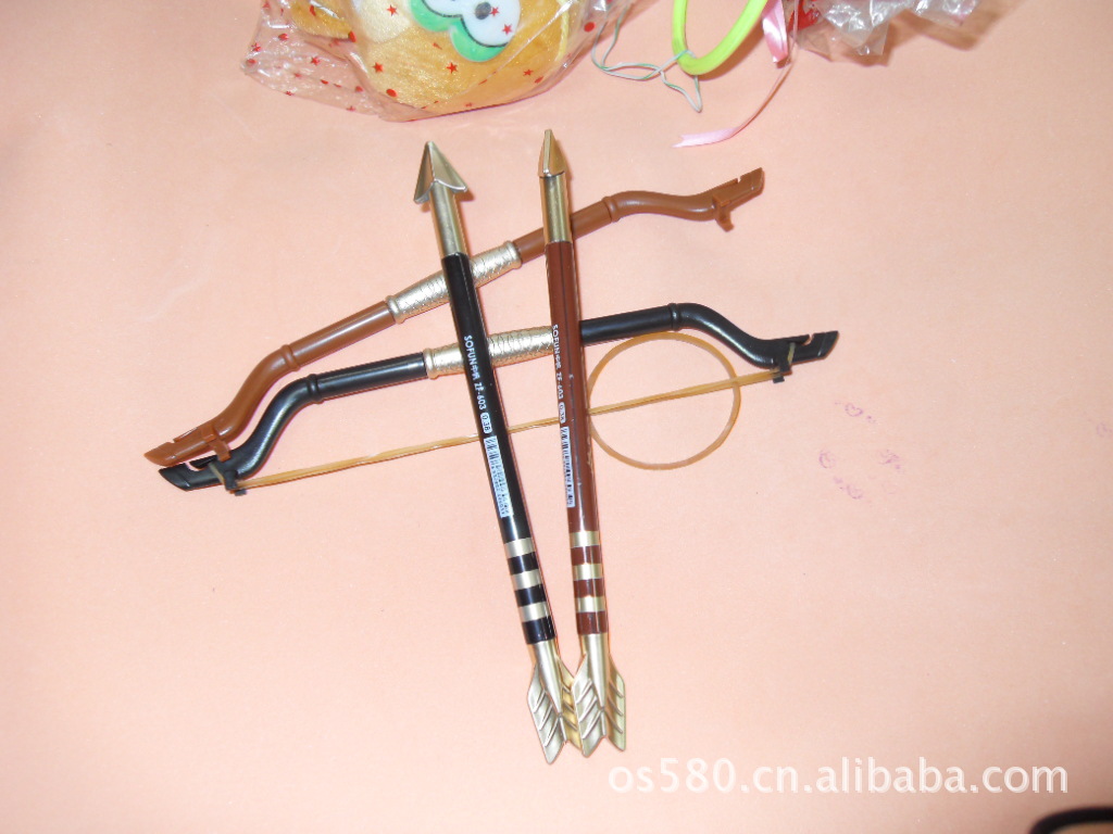 日韩文具 可爱的中帆弓箭手中性笔(一支中性加一个圆珠笔)