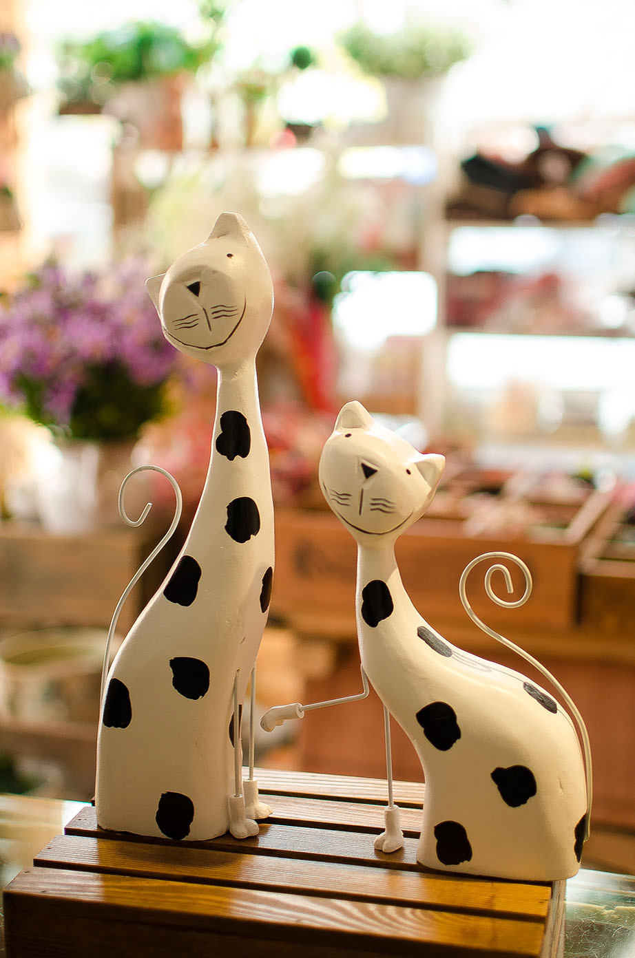 木质工艺品摆件北欧动物圆雕 实木手绘斑点猫田园乡村风格 c1474