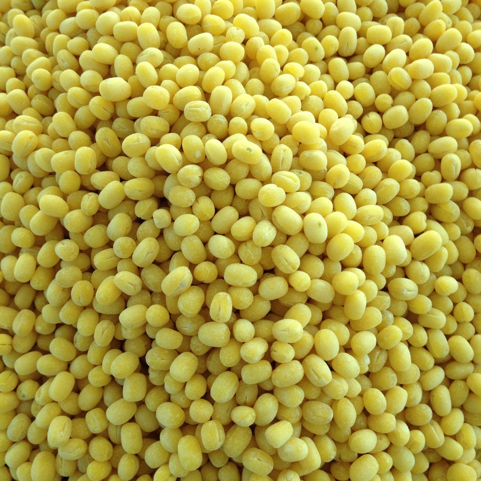 厂家直销东北优质脱皮绿豆圆粒,脱皮绿豆瓣