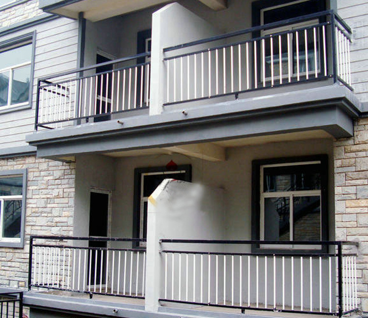 厂家直销北京热镀锌阳台栏杆金属组装式建筑栏杆100质量保证