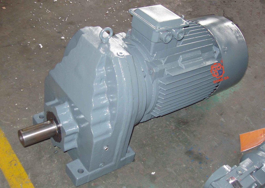 drc系列一级斜齿轮硬齿面减速机减速器 齿轮减速机厂家直销